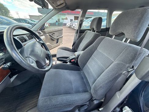 Used 2004 Subaru Outback Wagon AWD/4WD image 13