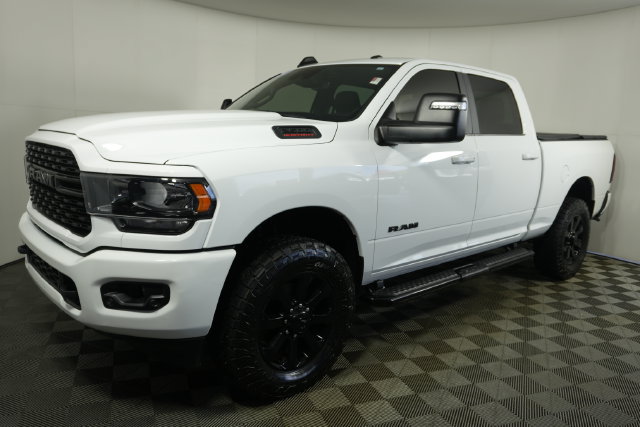 Used 2024 RAM 2500 Big Horn w/ Night Edition AWD/4WD image 7