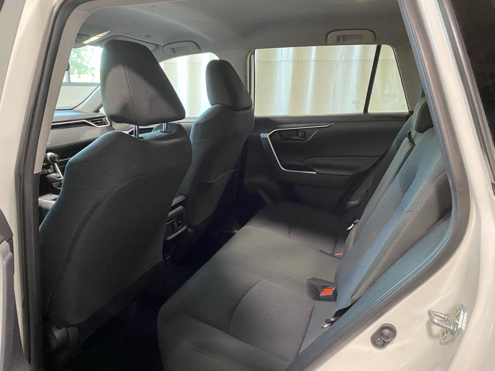 Certified 2025 Toyota RAV4 LE AWD/4WD image 12