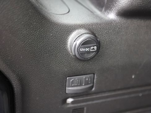 Used 2024 Jeep Wrangler Unlimited AWD/4WD image 19