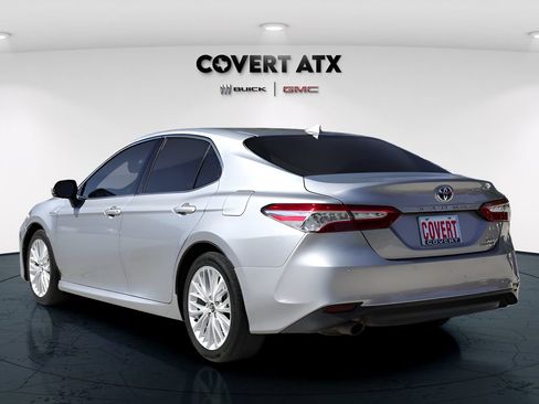 Used 2020 Toyota Camry XLE w/ Driver Assist Package FWD image 6