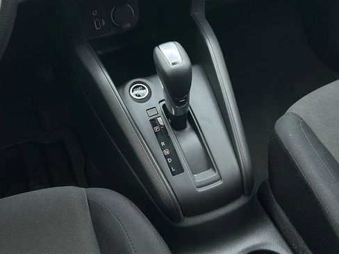 Certified 2025 Nissan Kicks Play S FWD image 20