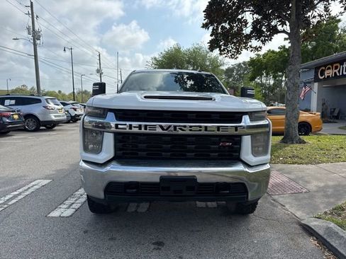 Used 2021 Chevrolet Silverado 2500 LT w/ Z71 Off-Road Package image 3
