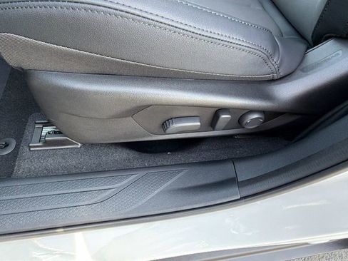 New 2026 Subaru Outback Premium image 21