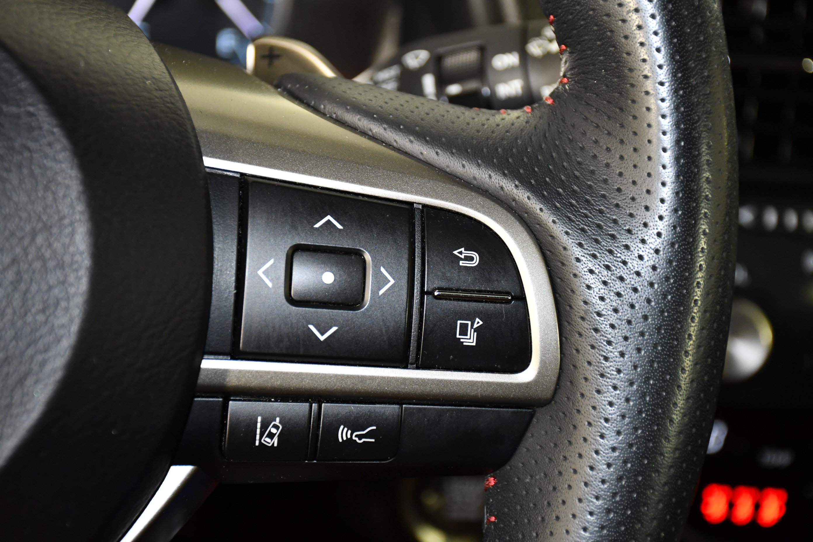 Used 2022 Lexus RX 350 F Sport w/ Accessory Package AWD/4WD image 21