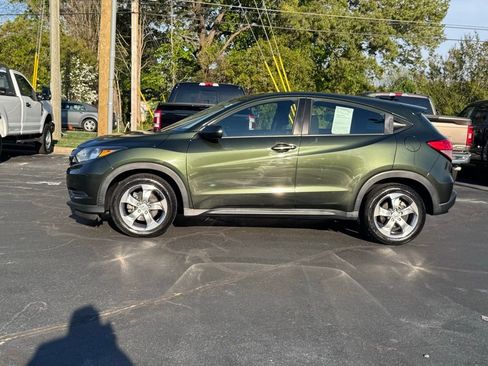 Used 2018 Honda HR-V LX image 38