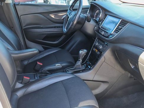 Used 2018 Buick Encore Preferred image 14