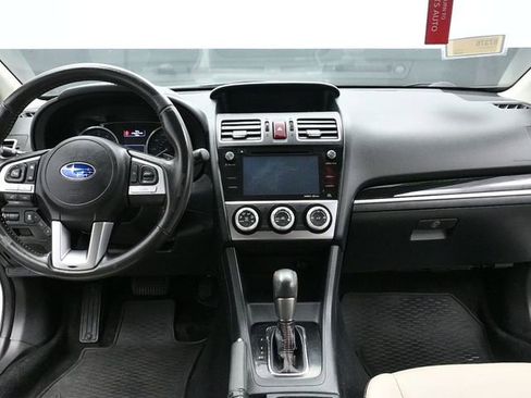 Used 2017 Subaru Crosstrek 2.0i Limited image 19