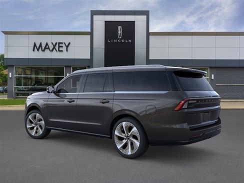 New 2026 Lincoln Navigator L Black Label AWD/4WD image 50