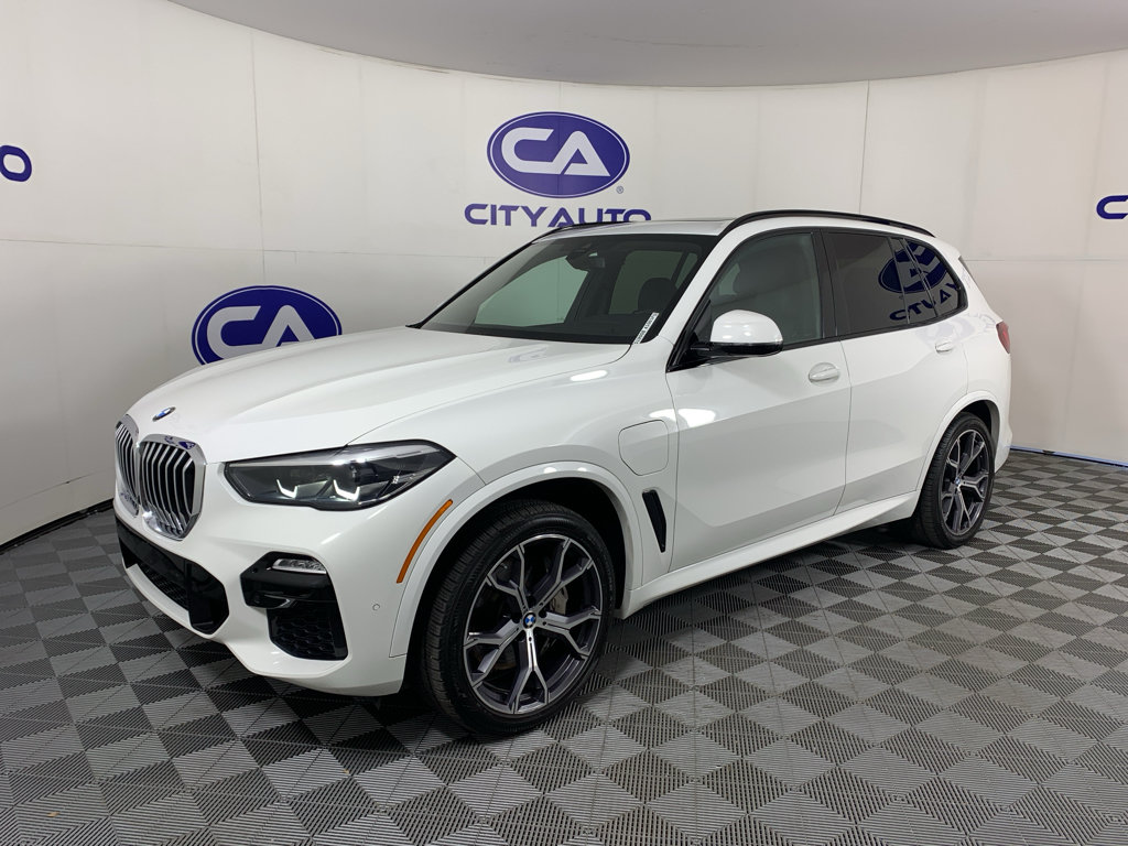 Used 2021 BMW X5 xDrive45e w/ M Sport Package AWD/4WD image 7