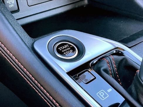 Used 2025 Nissan Sentra SR w/ SR Premium Package image 27