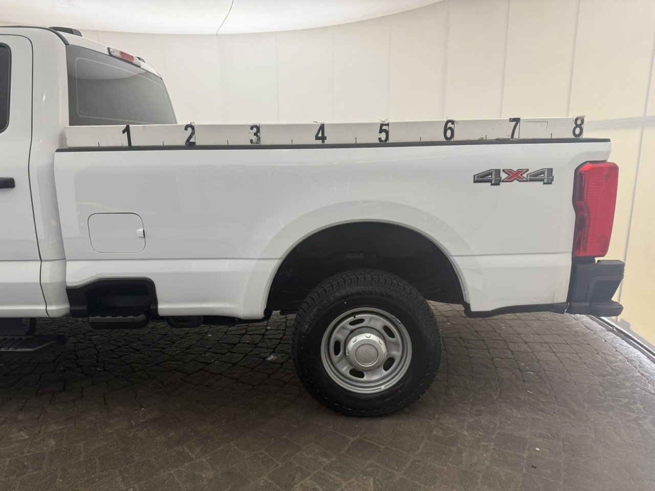 Used 2024 Ford F250 XL AWD/4WD image 5