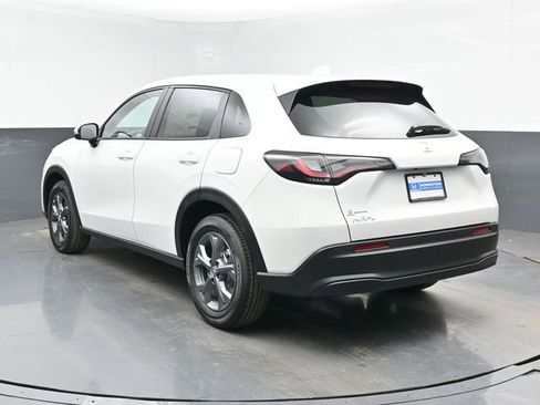 New 2026 Honda HR-V LX image 7