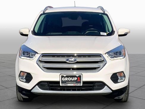 Used 2019 Ford Escape Titanium FWD image 4