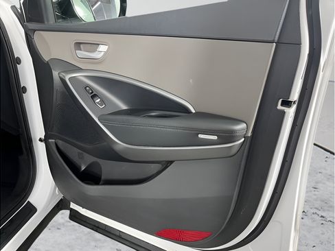 Used 2018 Hyundai Santa Fe Sport AWD/4WD image 15