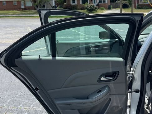 Used 2014 Chevrolet Malibu LS w/ Protection Package FWD image 17