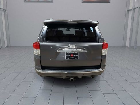 Used 2013 Toyota 4Runner SR5 w/ Convenience Pkg image 7