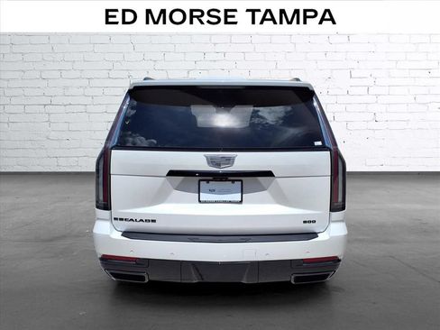 Used 2025 Cadillac Escalade ESV Sport w/ LPO, ONYX Package RWD image 4