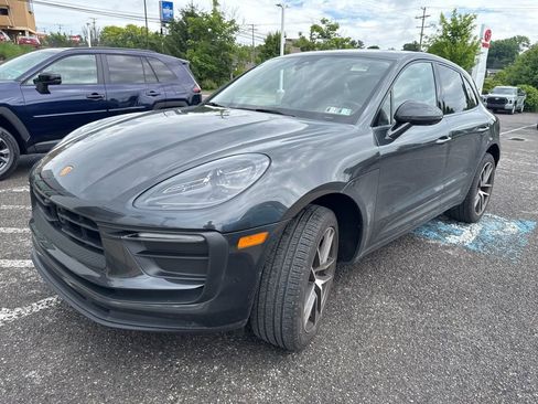 Used 2023 Porsche Macan Turbo AWD/4WD image 2