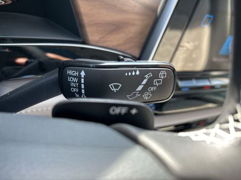 New 2026 Volkswagen Atlas SE image 30