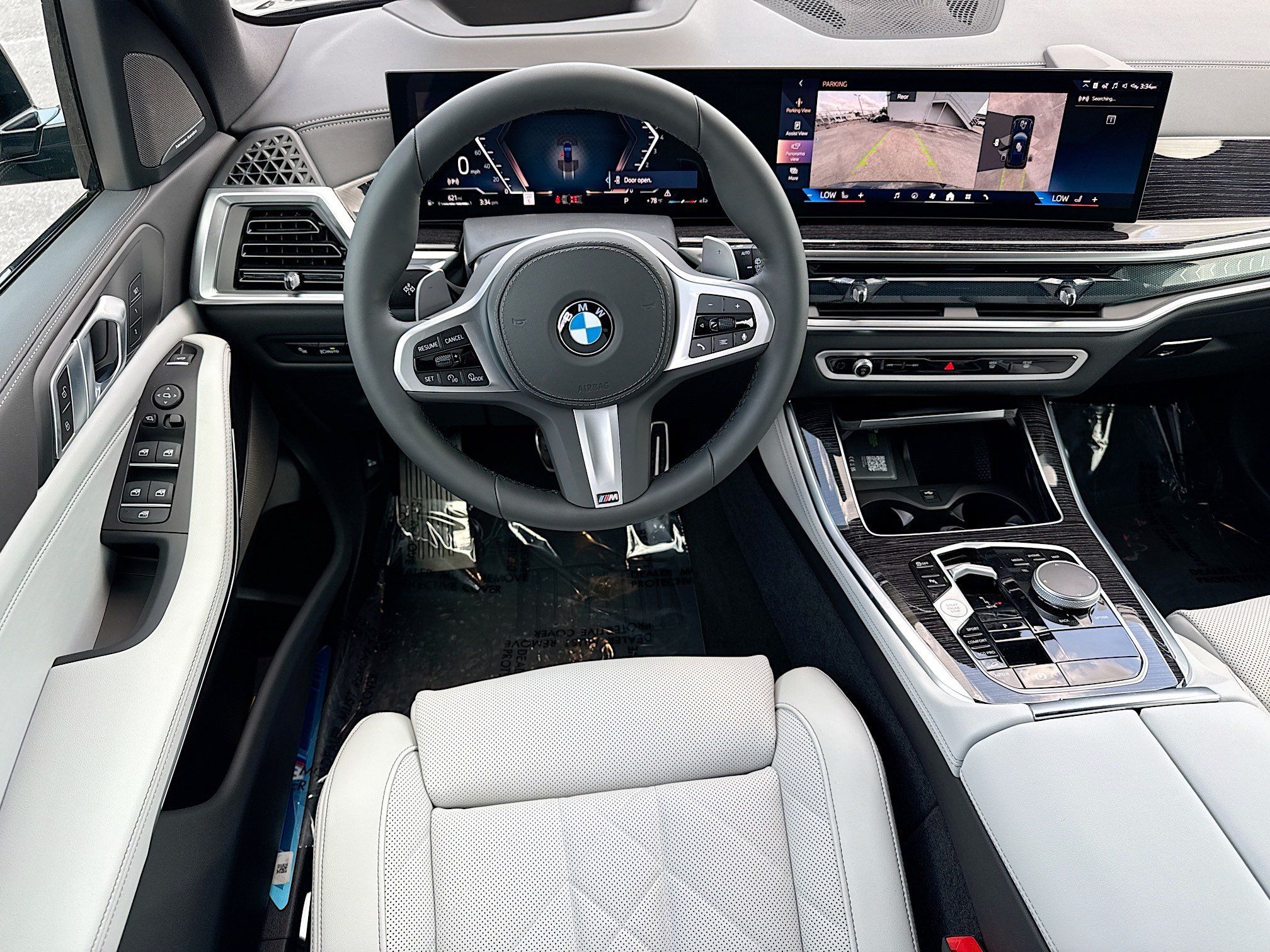 New 2026 BMW X5 xDrive40i w/ M Sport Package AWD/4WD image 17