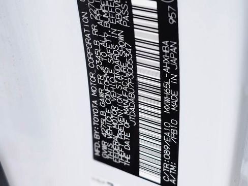 Used 2023 Toyota Prius Limited image 29