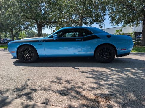 Used 2023 Dodge Challenger R/T Scat Pack w/ T/A Package RWD image 5