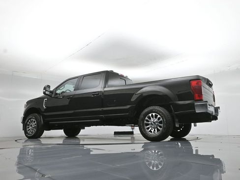Certified 2022 Ford F250 Lariat w/ Lariat Ultimate Package image 54