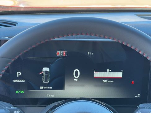 New 2026 Nissan Kicks SR image 23