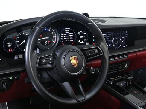 Used 2022 Porsche 911 Targa 4S image 12