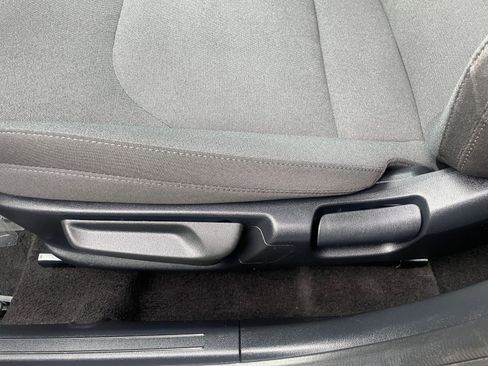 Used 2025 Kia K4 LXS image 22