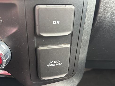 Used 2021 Ford F150 Lariat w/ Equipment Group 502A High AWD/4WD image 24