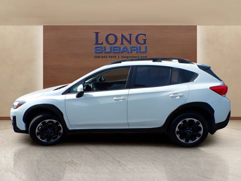 Used 2023 Subaru Crosstrek 2.0i Premium AWD/4WD image 14