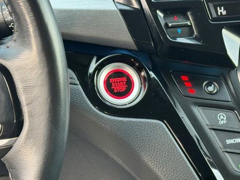 Certified 2023 Honda Odyssey Touring image 26