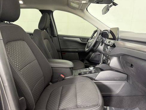 Certified 2023 Ford Escape Active AWD/4WD image 8
