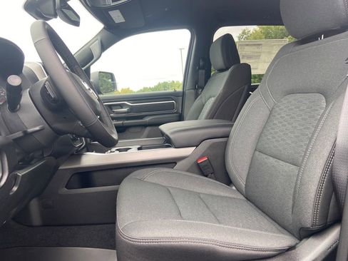 New 2026 RAM 1500 Big Horn AWD/4WD image 13