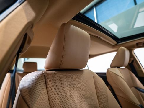 Used 2023 Lexus ES 350 w/ Premium Package image 16