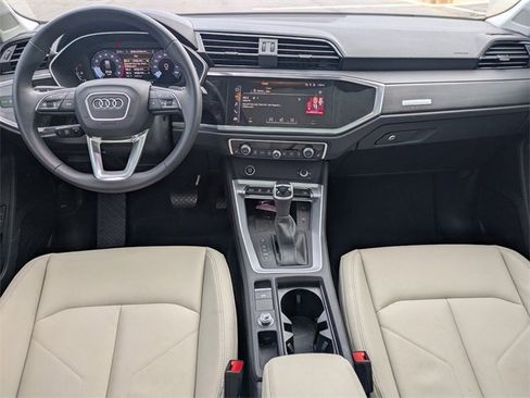 Used 2024 Audi Q3 2.0T Premium Plus image 15