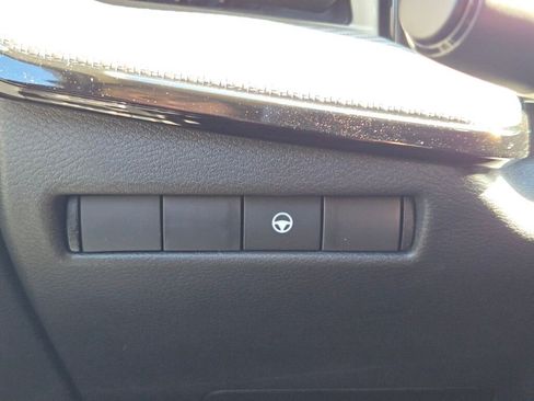 New 2026 Nissan Kicks SR w/ Cold Weather Package image 24