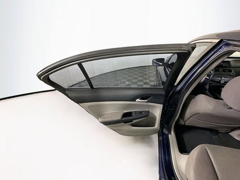 Used 2012 Honda Accord LX image 24