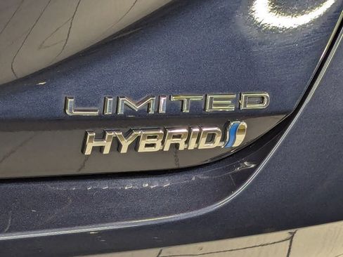 Used 2019 Toyota Avalon Limited image 34