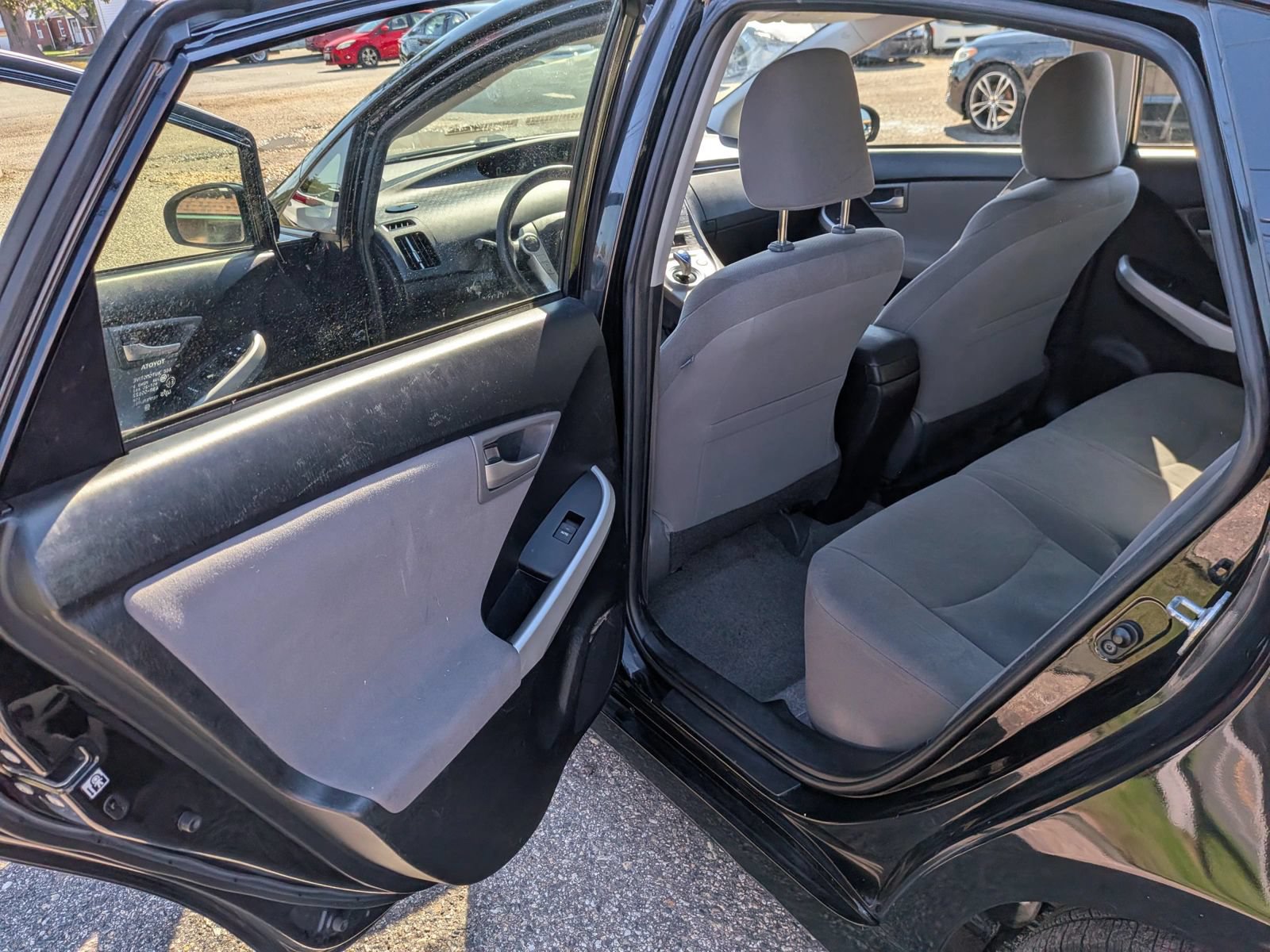 Used 2014 Toyota Prius Two FWD image 22