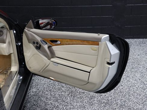 Used 2007 Mercedes-Benz SL 550 image 38