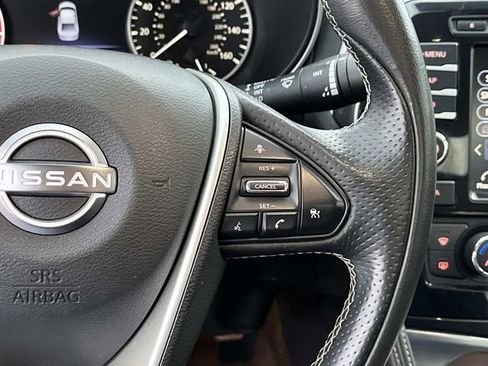 Used 2023 Nissan Maxima SL FWD image 28