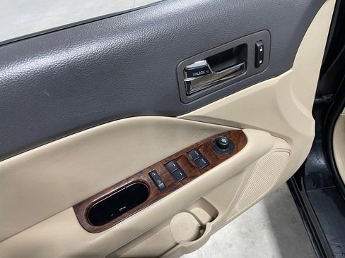 Used 2012 Ford Fusion SEL image 13