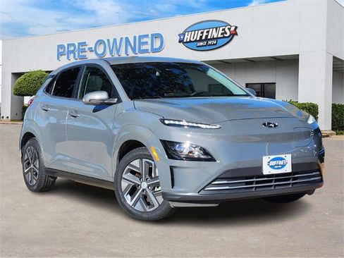Certified 2023 Hyundai Kona SE image 1