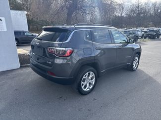 Used 2024 Jeep Compass Latitude w/ Convenience Group video 3