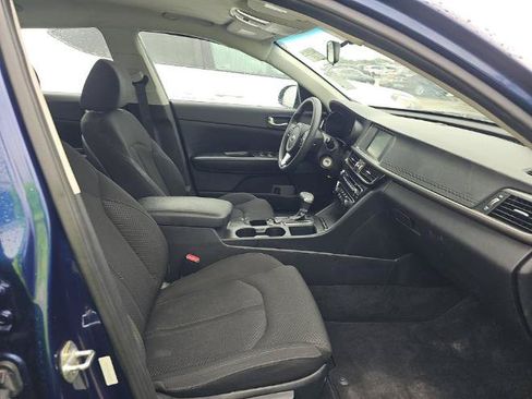 Used 2018 Kia Optima LX FWD image 9