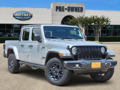 Certified 2023 Jeep Gladiator Willys