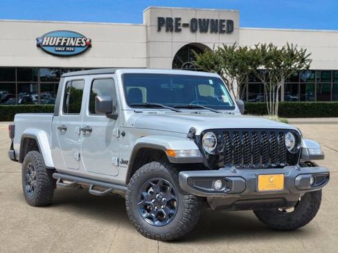 Certified 2023 Jeep Gladiator Mojave AWD/4WD image 1